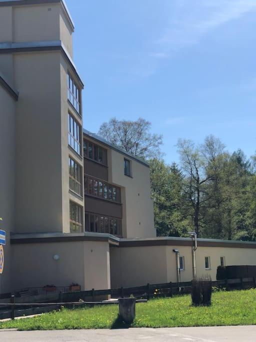 Exklusives Apartment Mit Schwimmbad Im Allgaeu Oy-Mittelberg Exterior foto